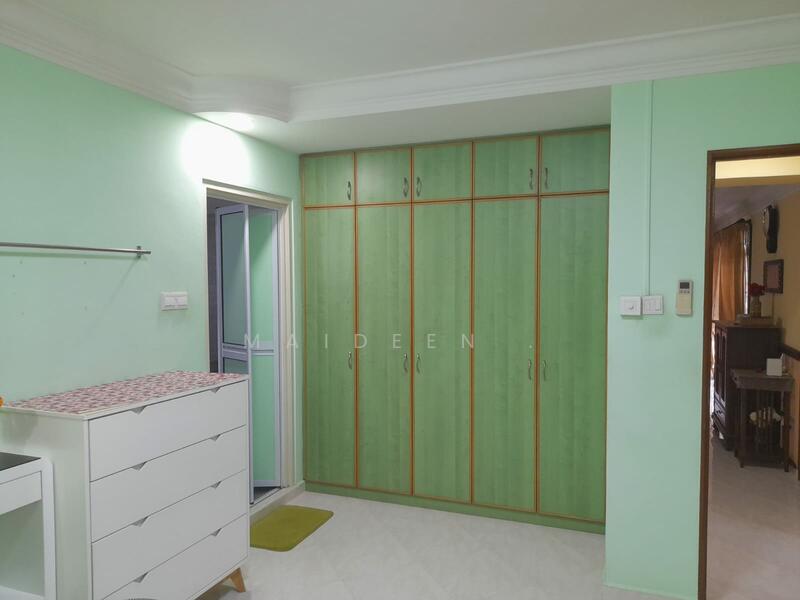 323B Sengkang East Way photo 3