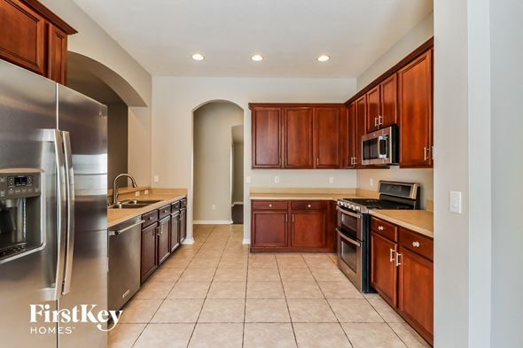 6201 Gannetdale Drive, Lithia, FL, 33547