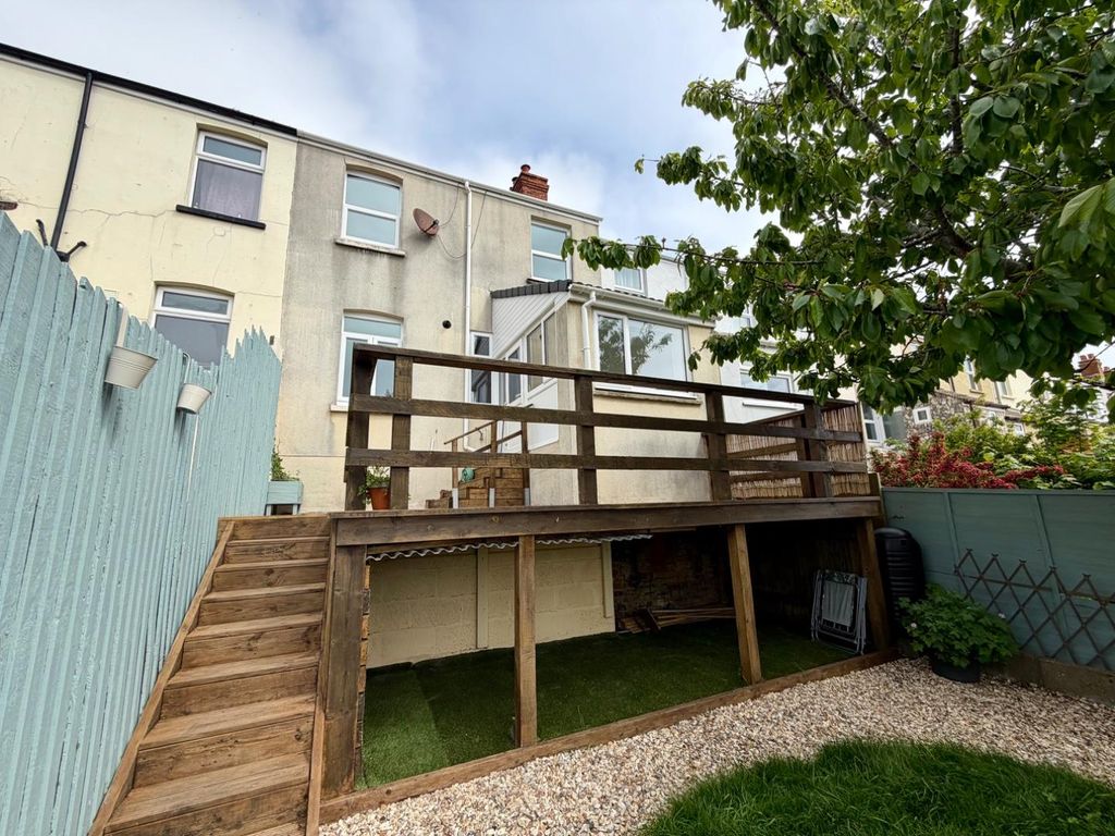 Additional image 14 of 3 bed terraced house for saleCassiobury Road, Weymouth DT4