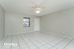 2603 NE 4th Ave, Cape Coral, FL, 33909 photo 3