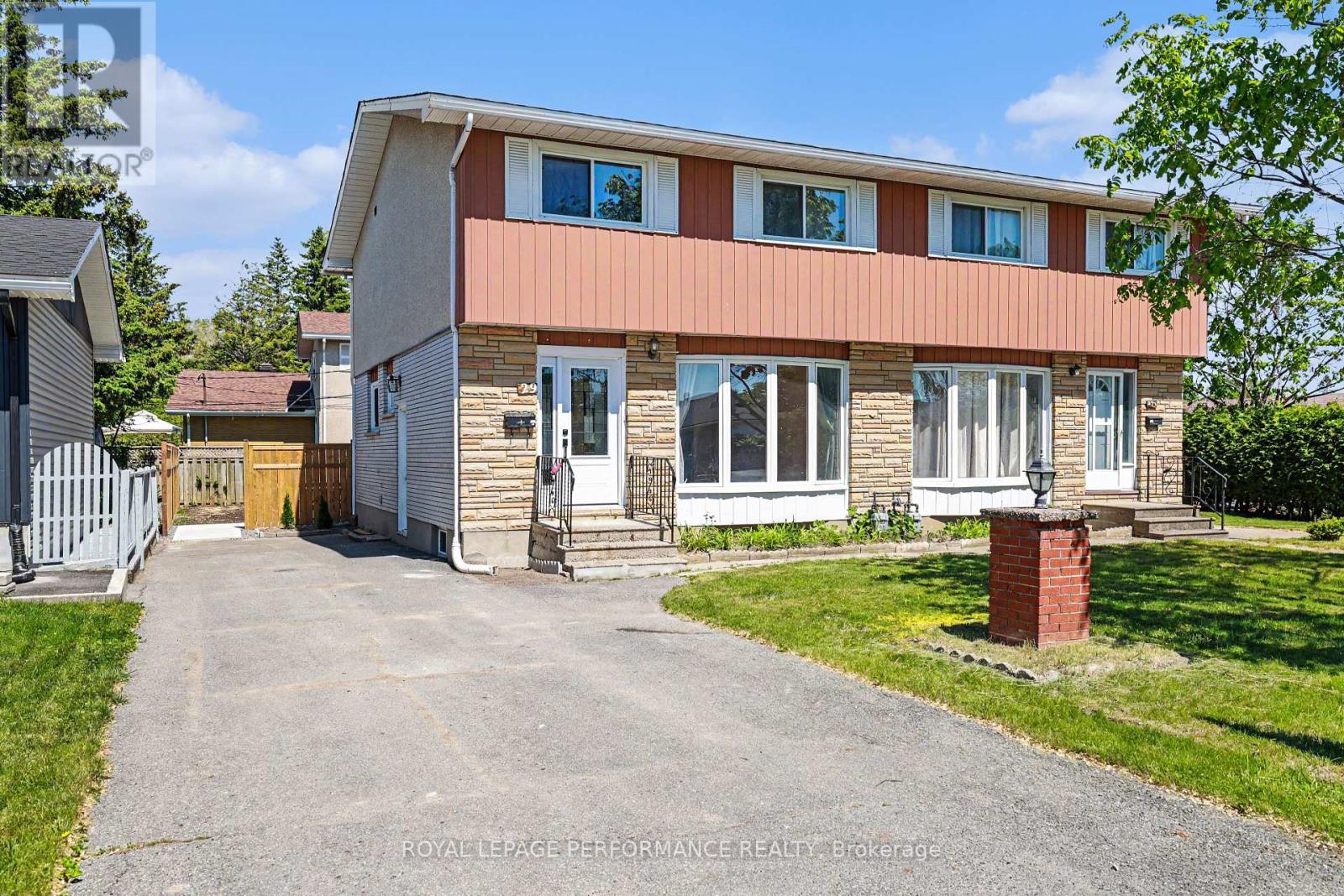29 ALDERCREST DRIVE