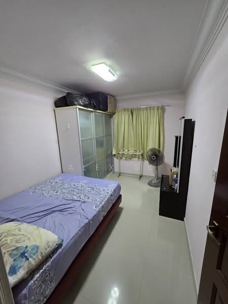 2D Upper Boon Keng Road photo 2