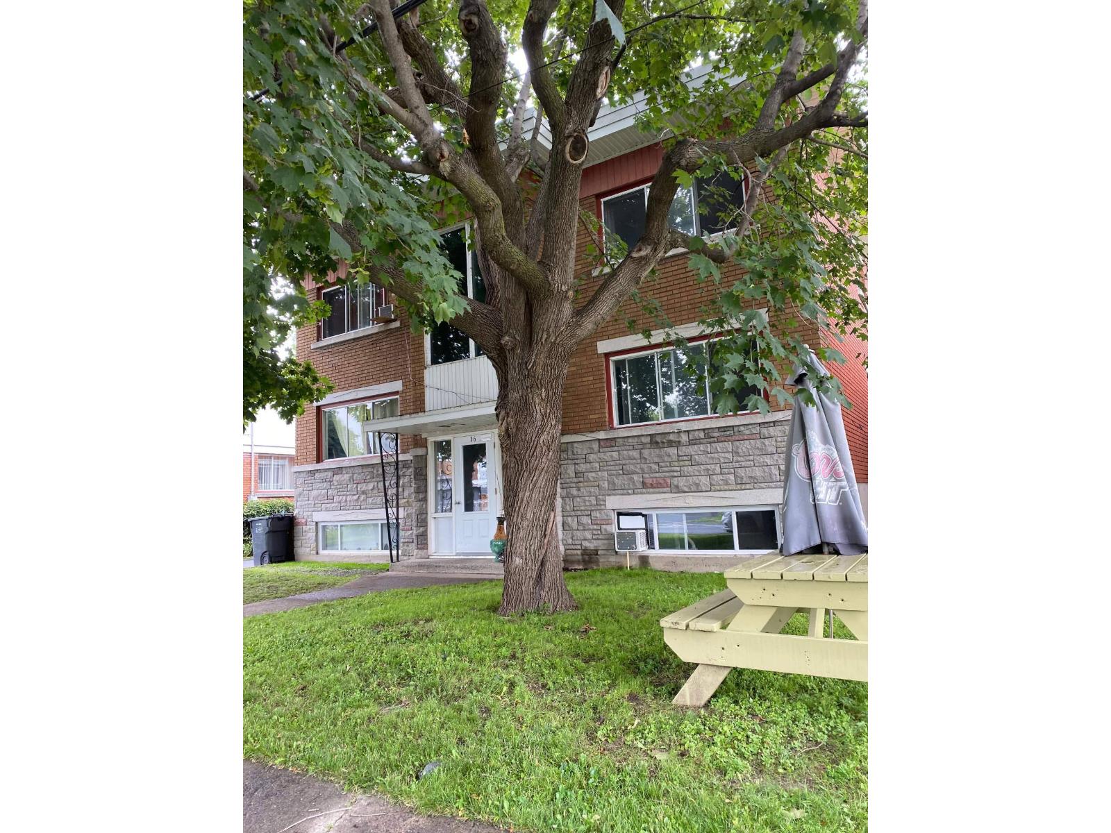 16 Rue Beauchemin