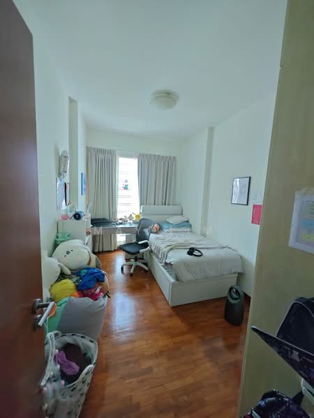 9 Serangoon Avenue 2 photo 2