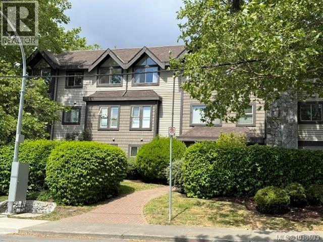 102 108 Gorge Rd W