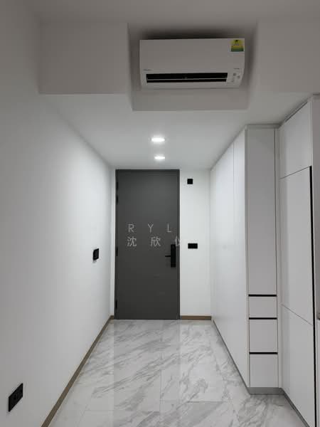 173 Chin Swee Road photo 2