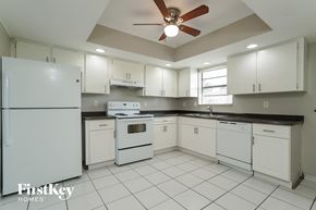 2603 NE 4th Ave, Cape Coral, FL, 33909 photo 5
