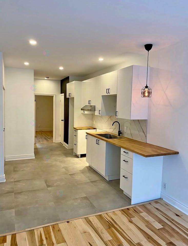 7972 Rue St-Hubert