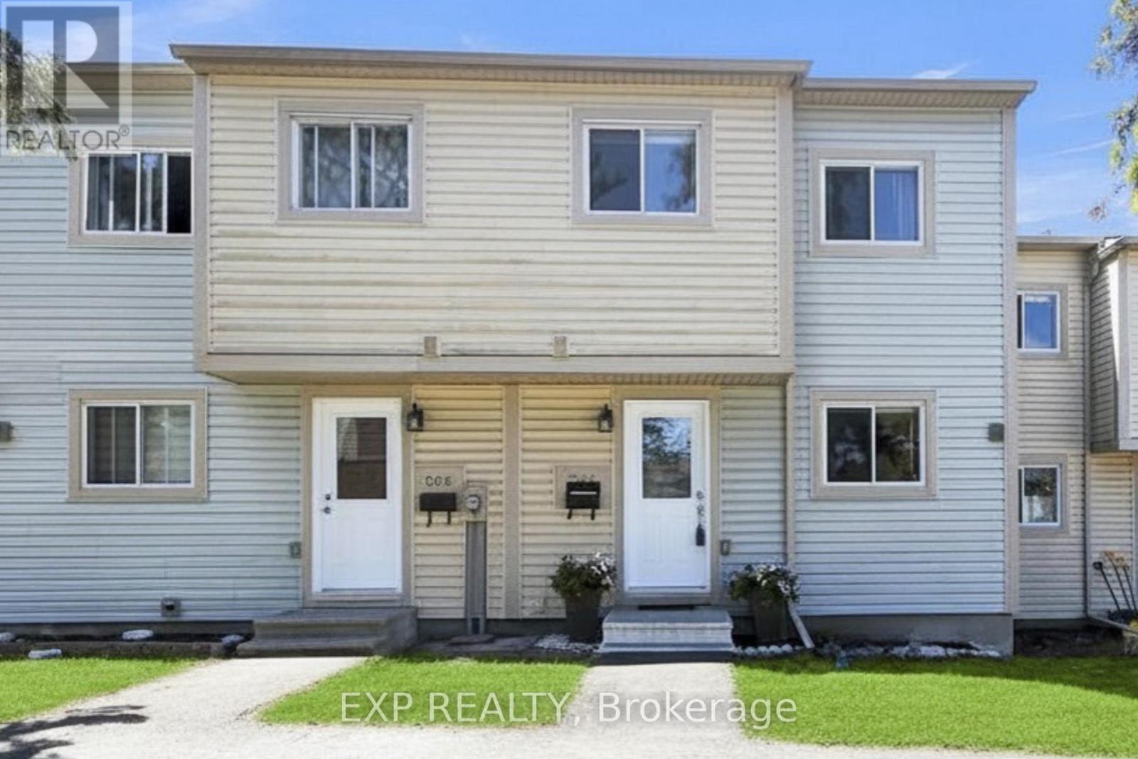 122 - 204 CATTAIL WAY
