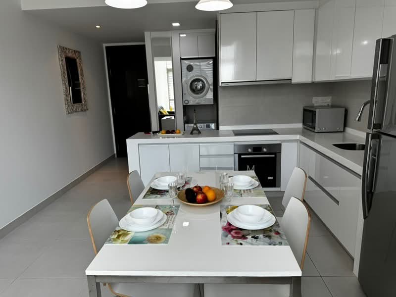 33 Rochester Drive photo 3