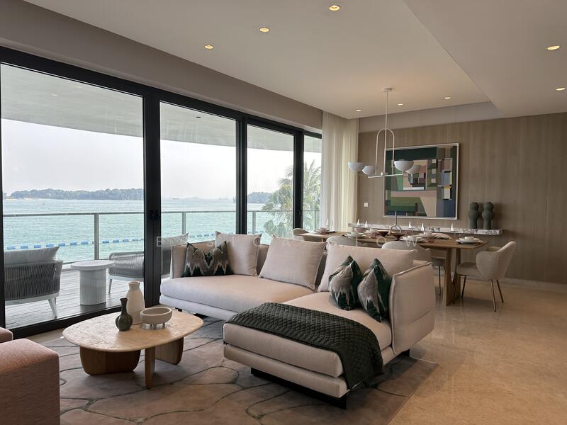 25 Cove Way