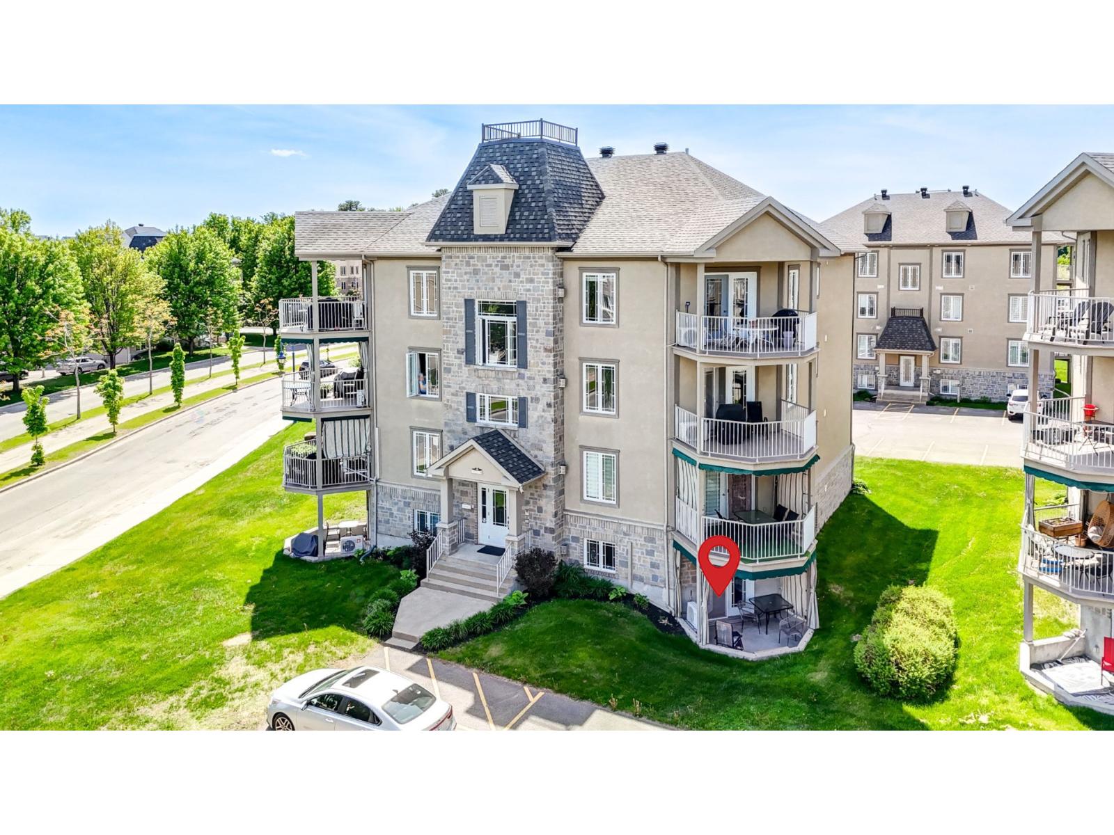 2389 Boul. Lafontaine