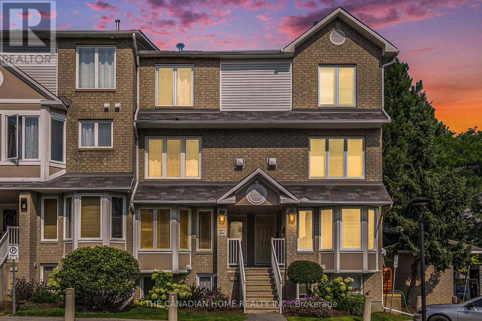 27 - 1672 LOCKSLEY LANE