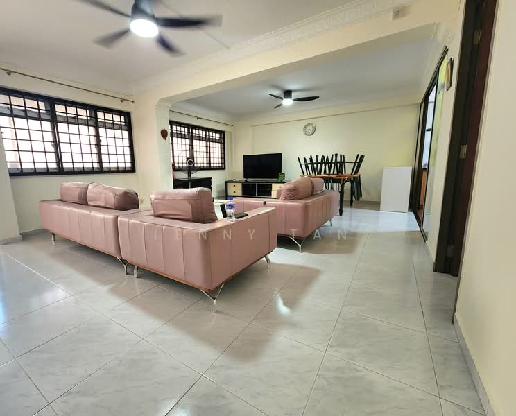 372 Tampines Street 34