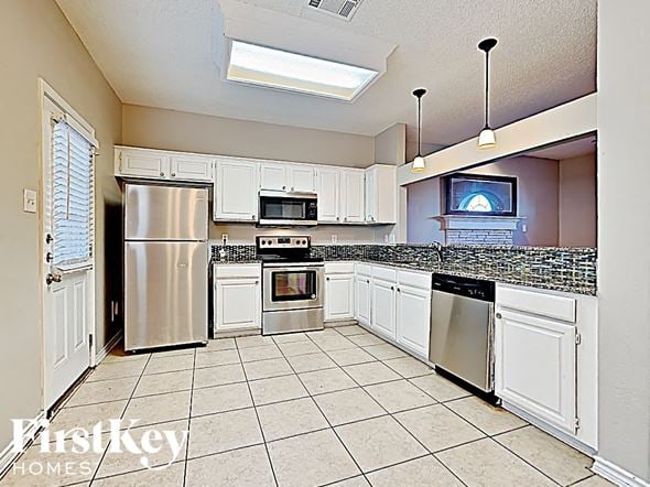 5611 Chimney Rock Dr, Arlington, TX, 76017