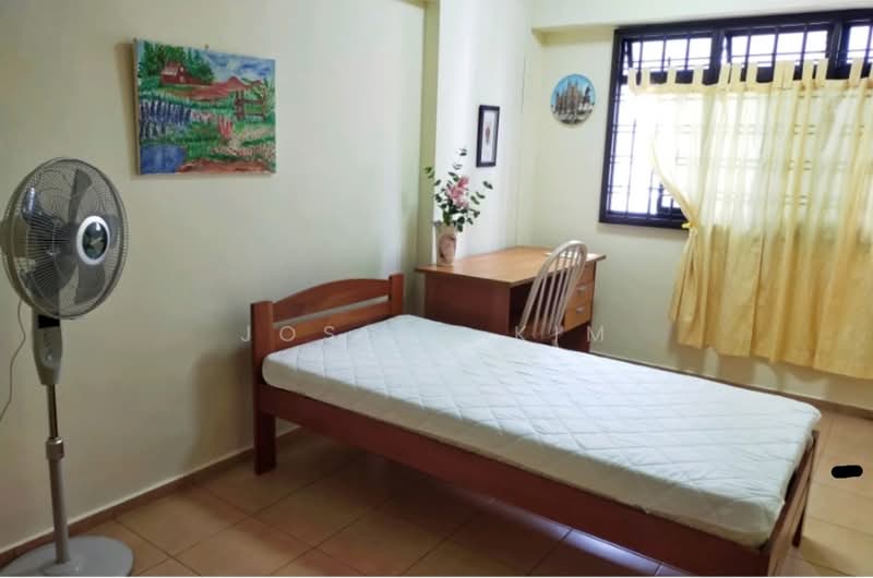334 Sembawang Close photo 2