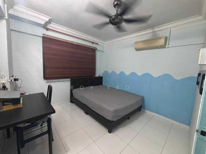 326 Woodlands Street 32 photo 2