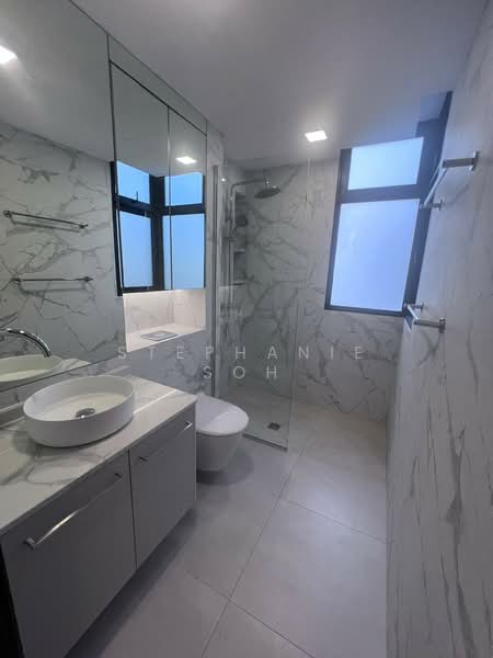 110 Sophia Road photo 2