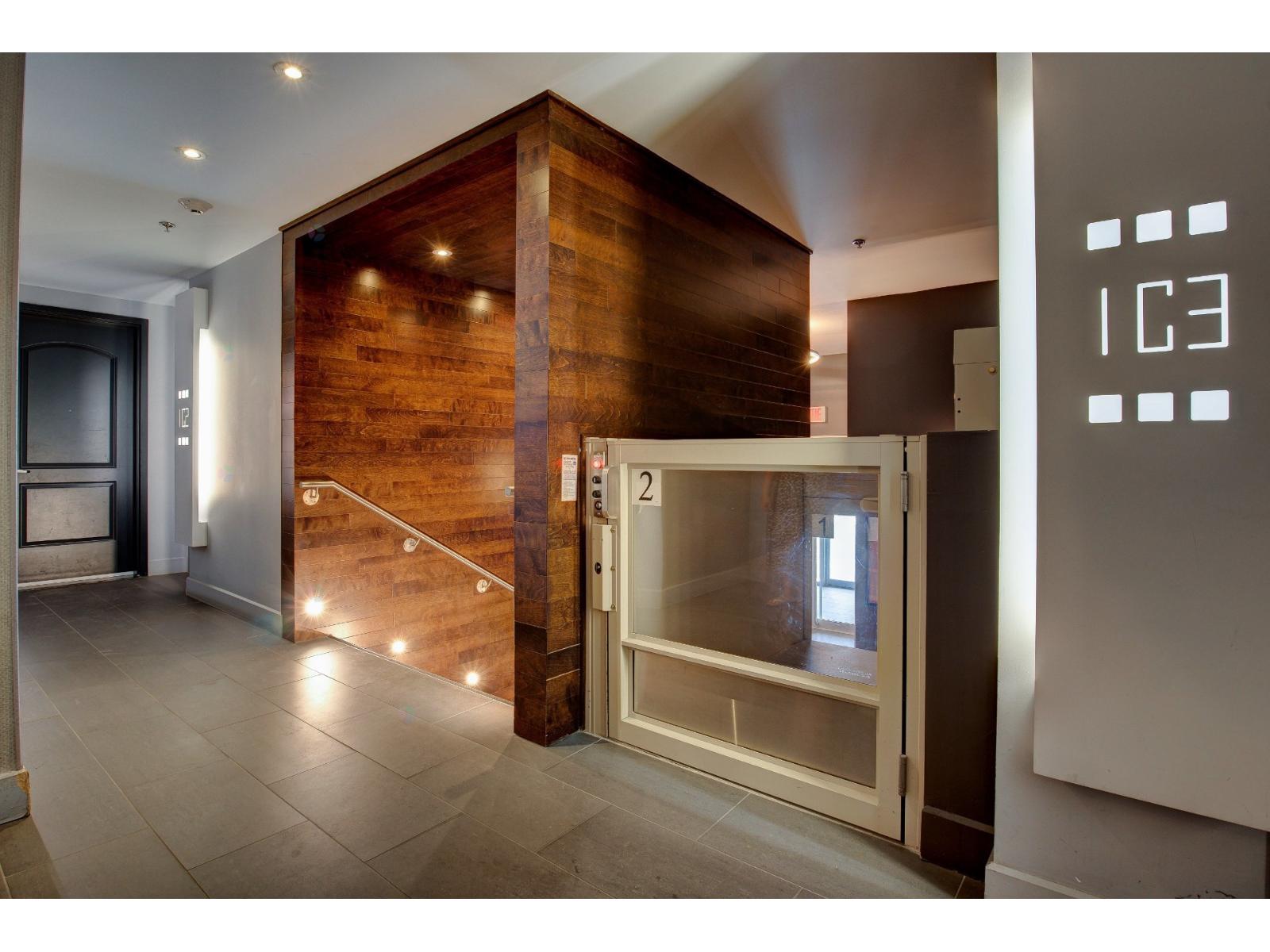 2525 Av. des Érables
