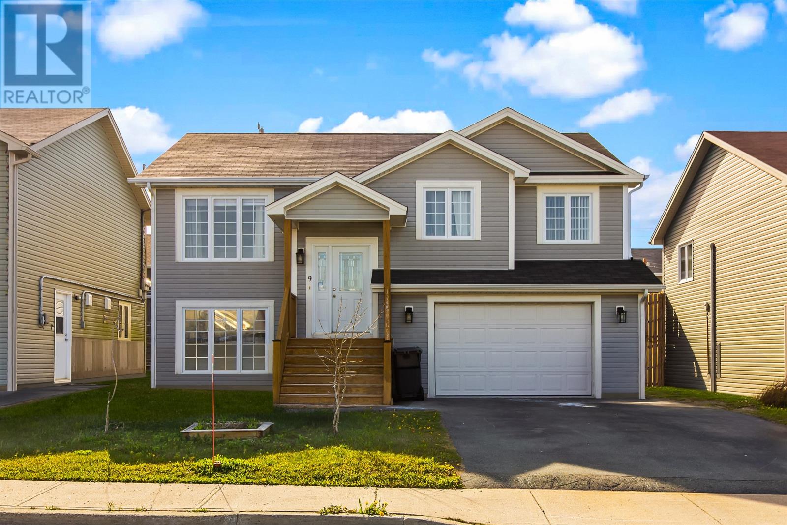 9 Mayfair Avenue