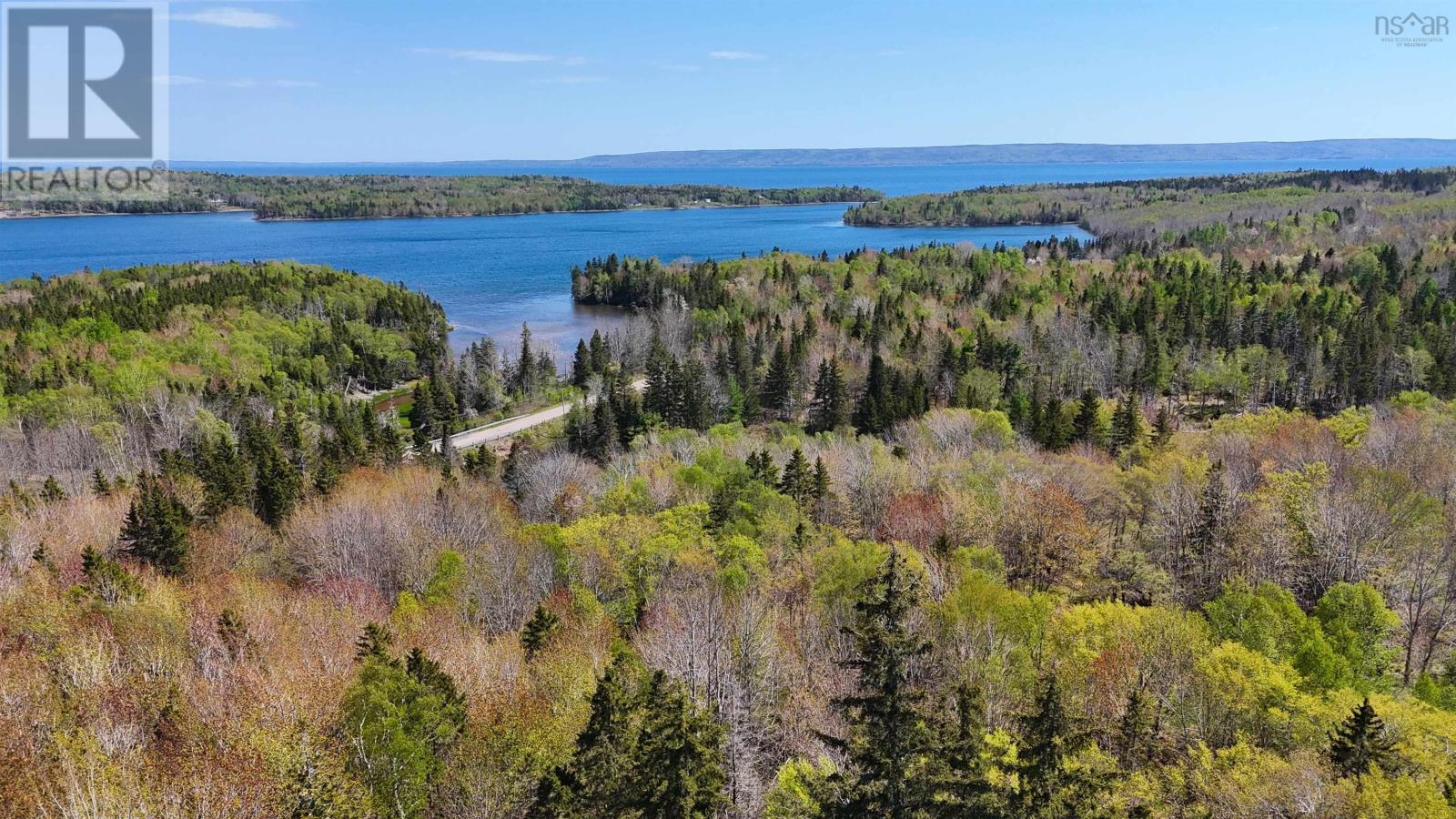 7004 Marble Mountain Road