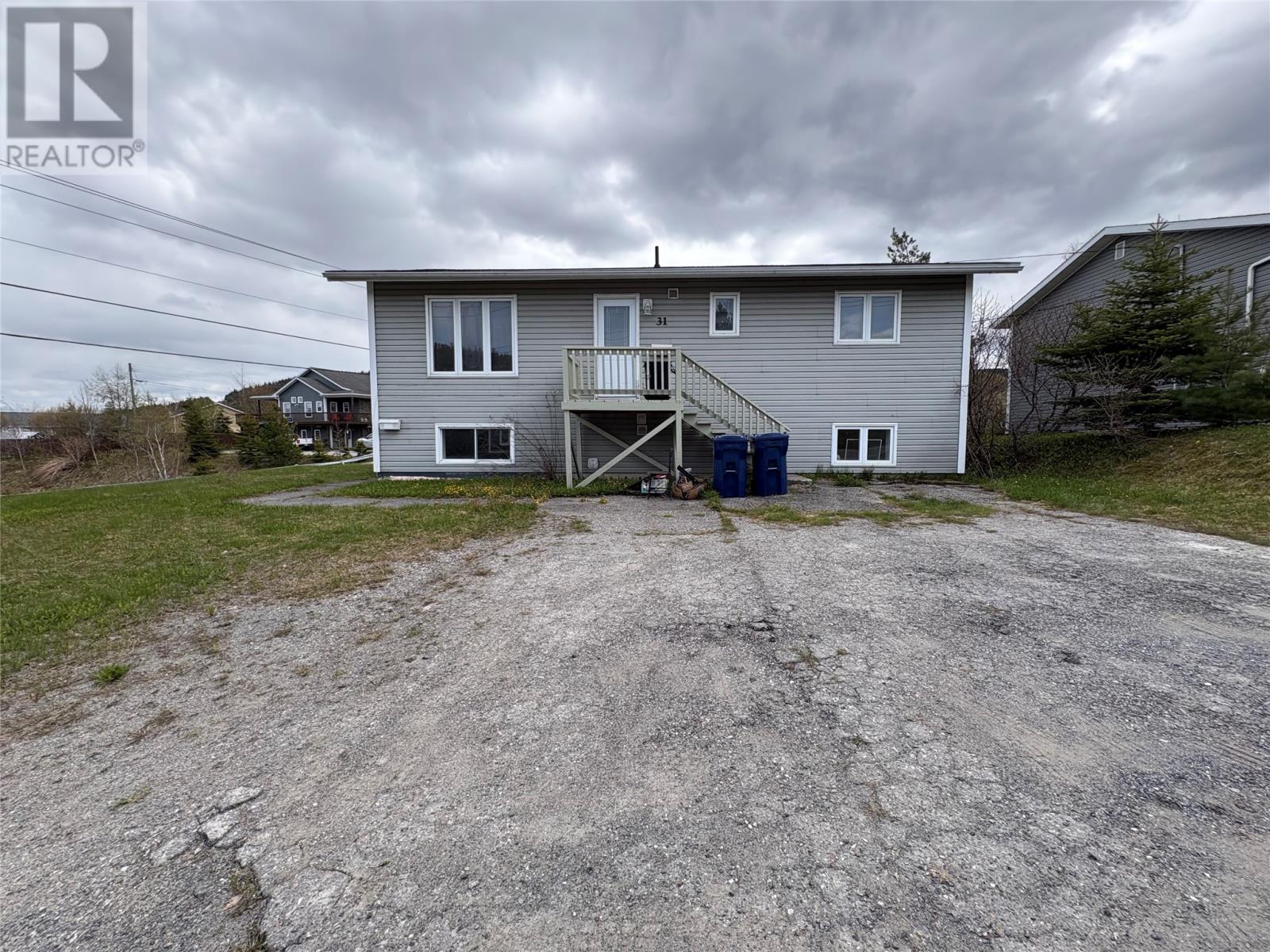 31 Sunnyslope Drive