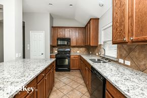 423 Hackberry Dr, Rockwall, TX, 75087 photo 5