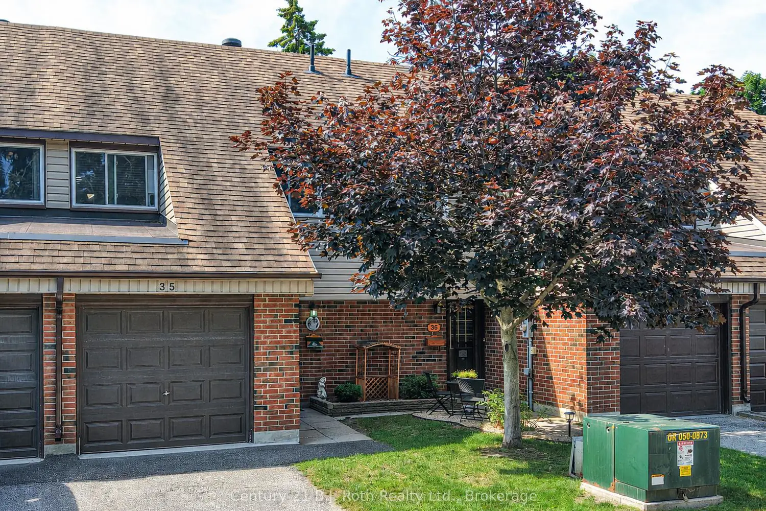 441 Barrie Road 35