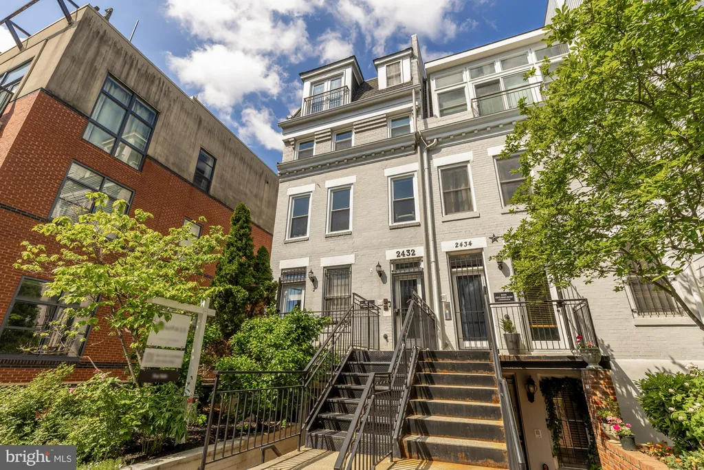 2432 Ontario Road NW Unit 1, Washington, DC 20009