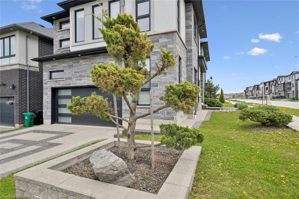 573 Mayapple Street, Waterloo, ON, N2V 0G2 photo 5