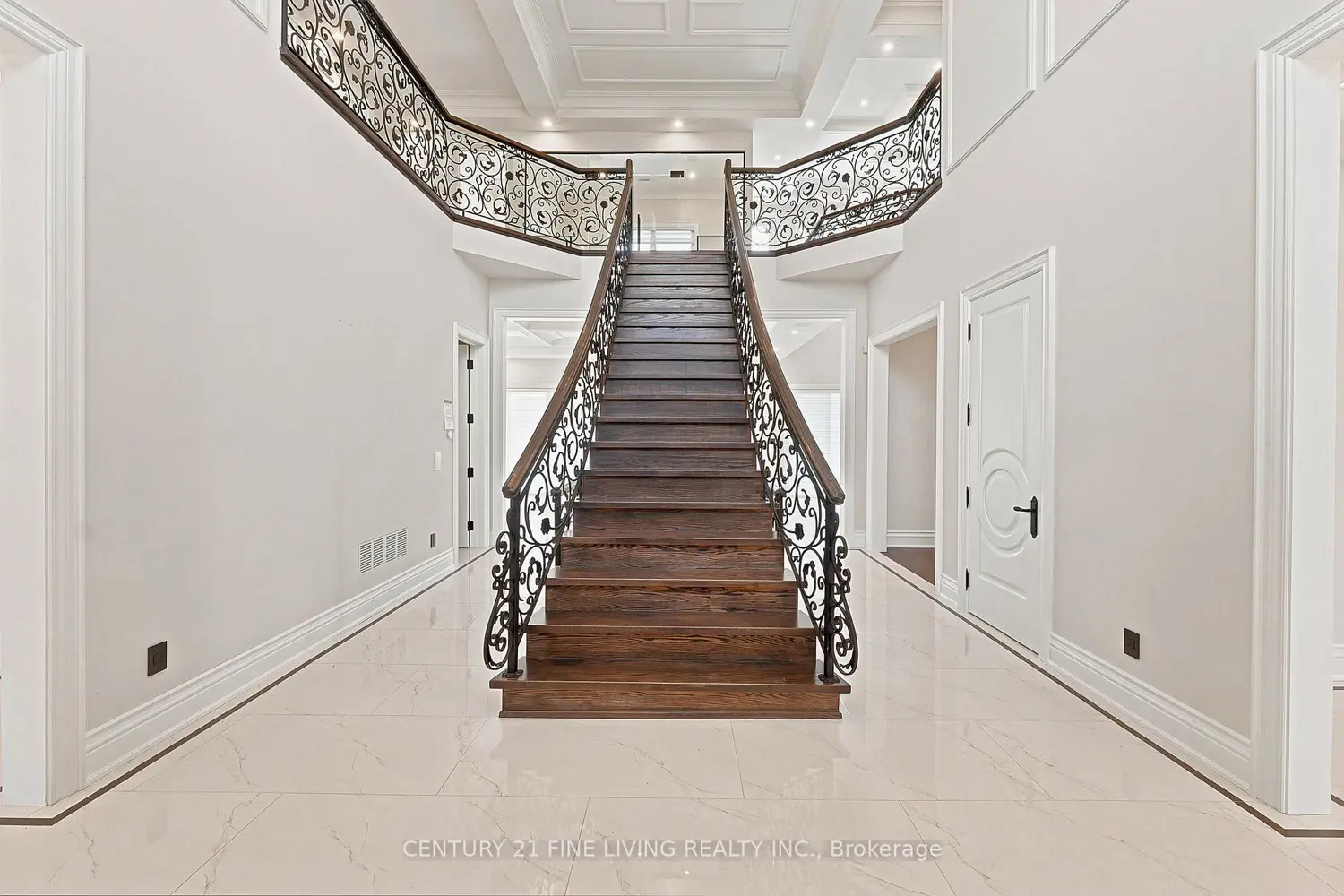 4 Grafton Crescent photo 2