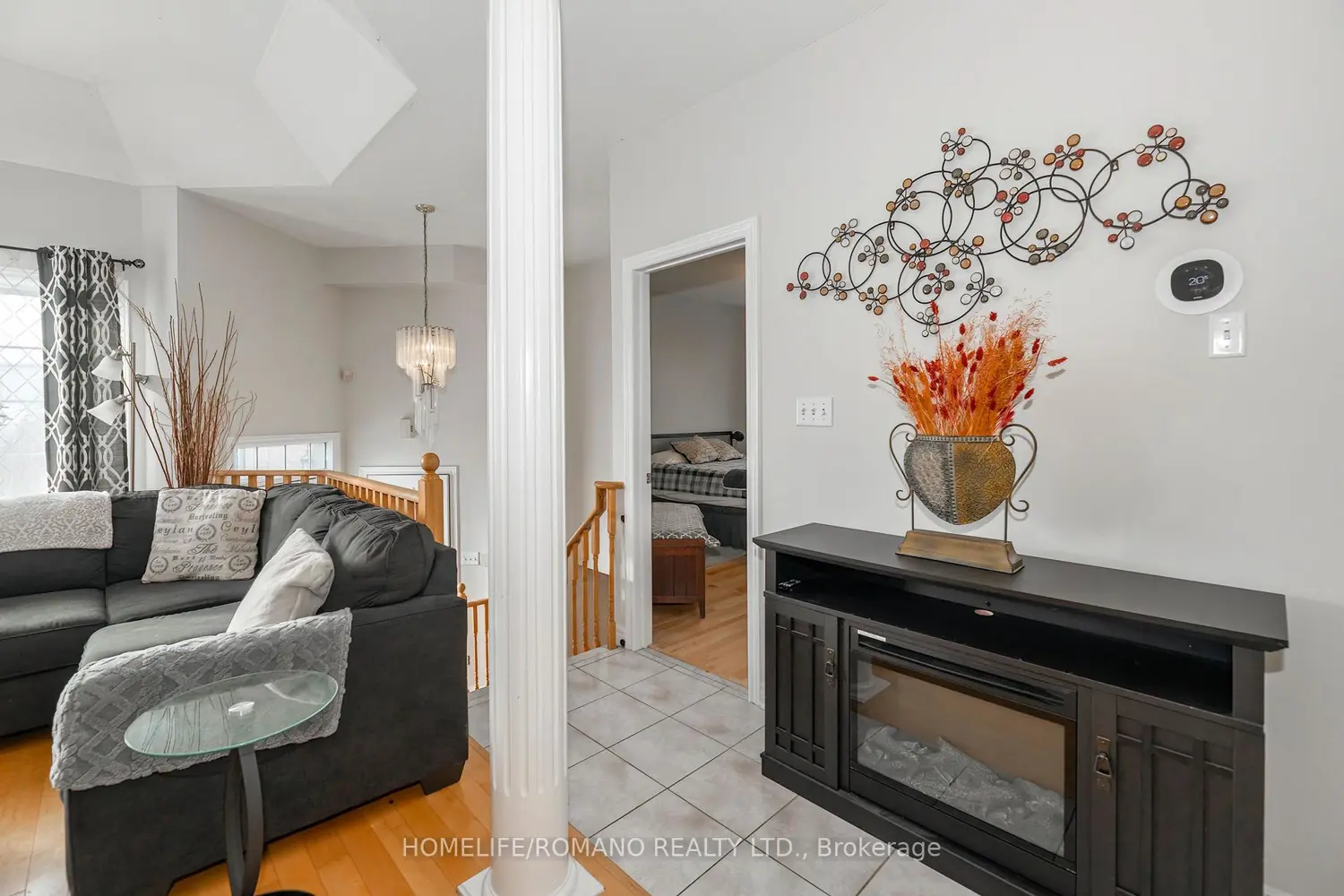 25 Bedell Crescent photo 4