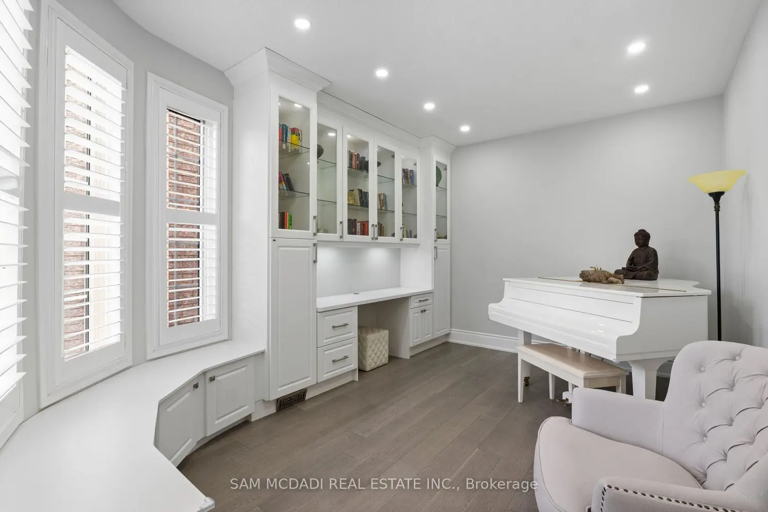 7516 Terragar Boulevard photo 3