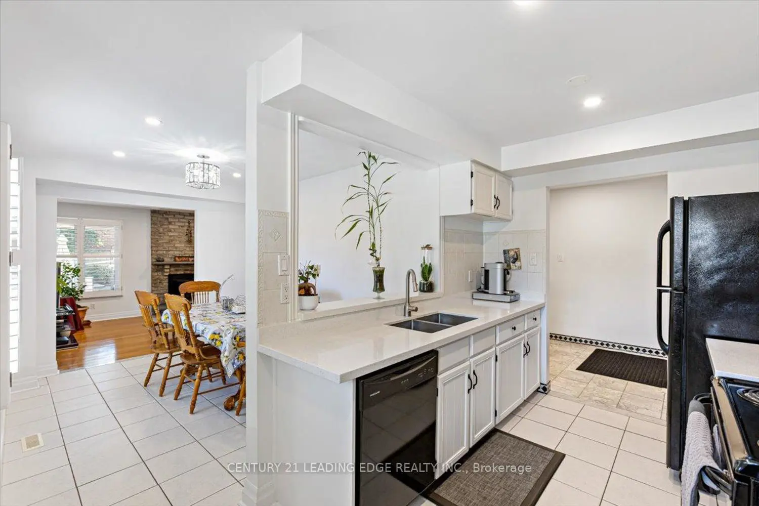69 Parkinson Road photo 5