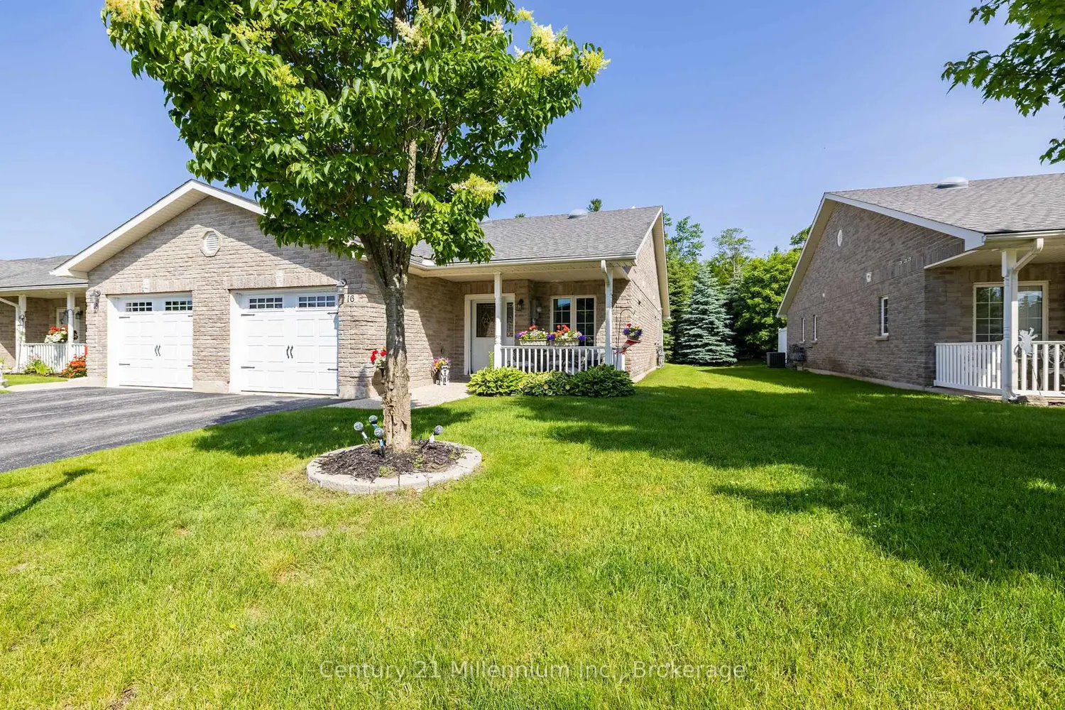 16 Clover Court photo 2