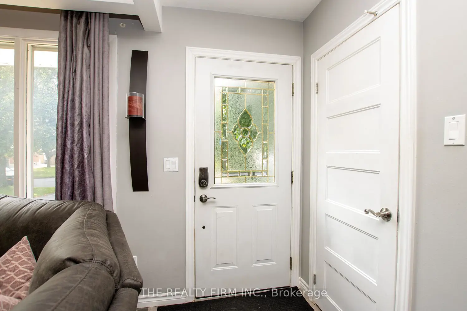 82 Langton Road photo 3