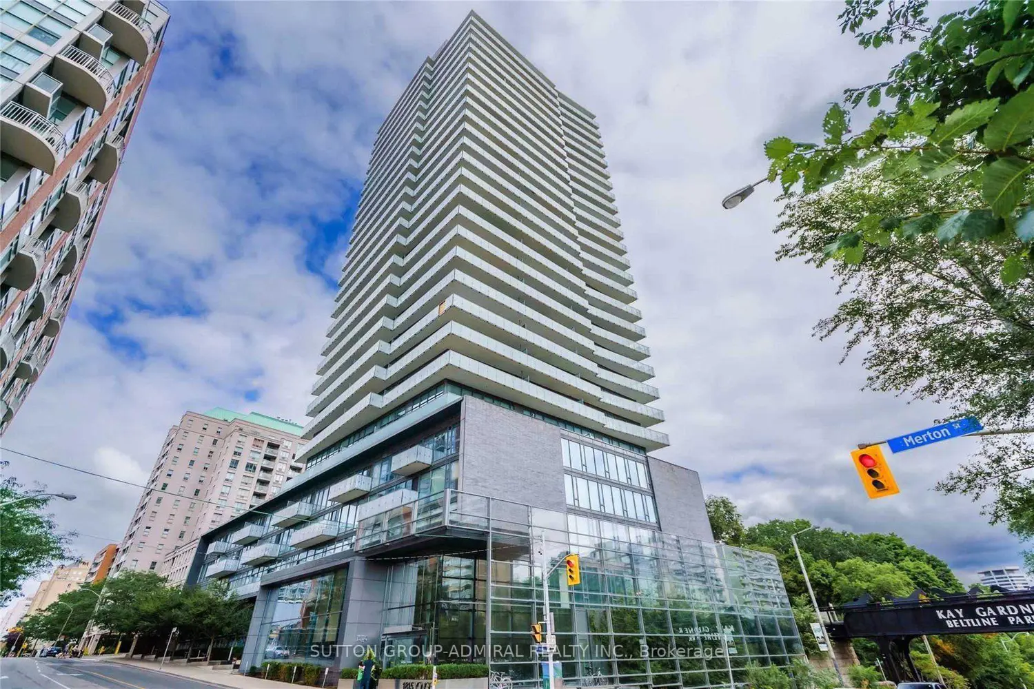 1815 Yonge Street 1102
