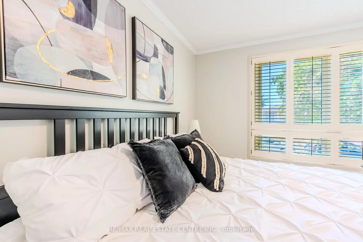 172 Hanover Place photo 5