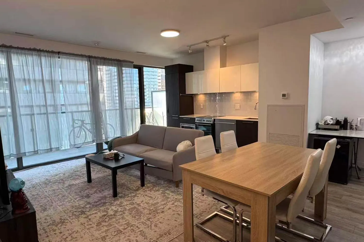 50 Charles Street 3407