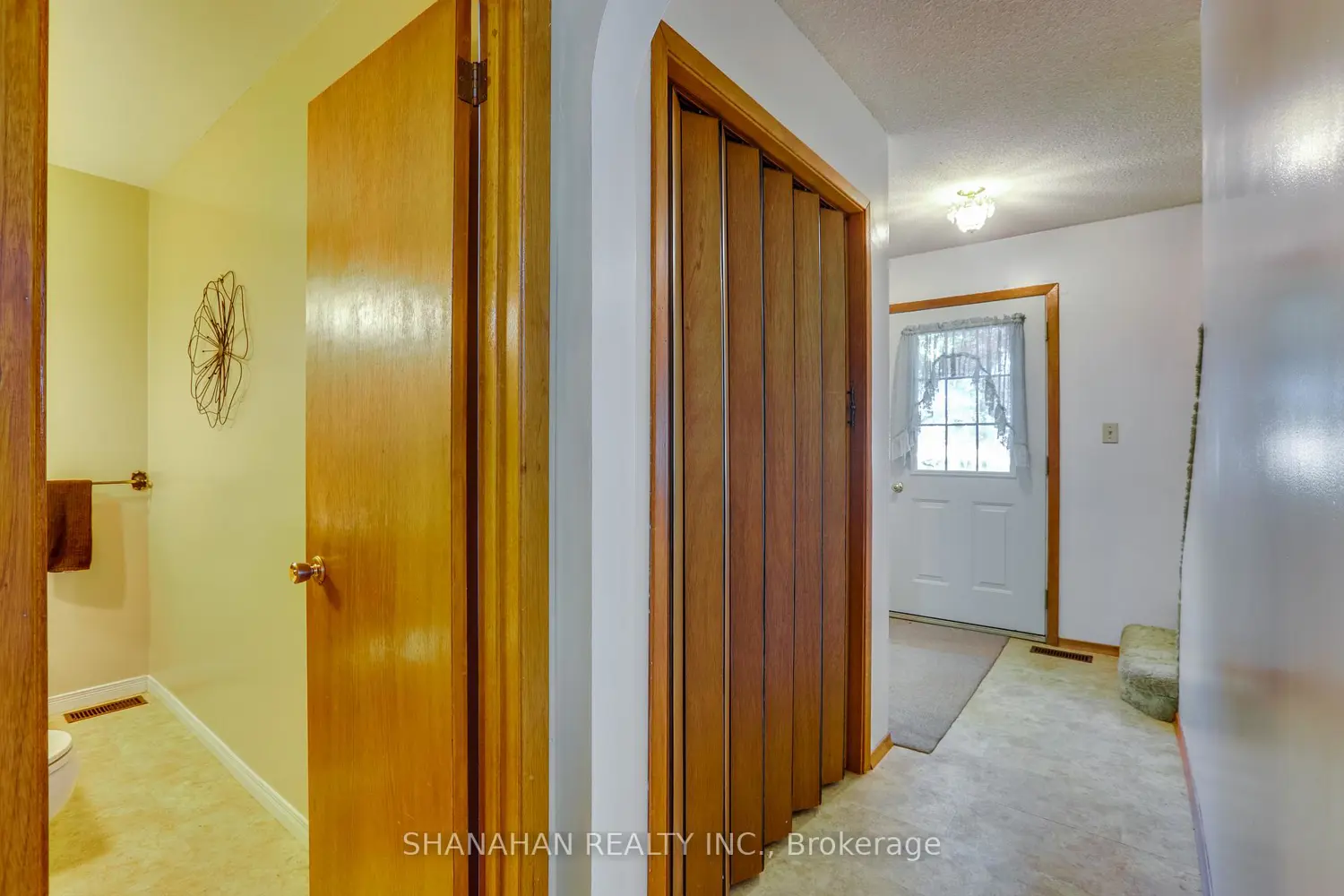 4690 Forest Road photo 5