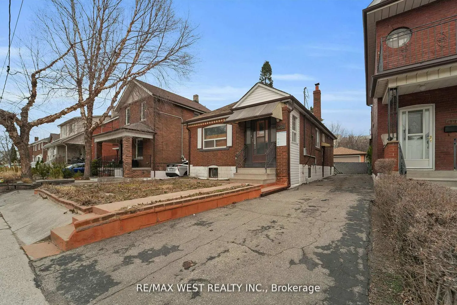661 Beresford Avenue photo 4