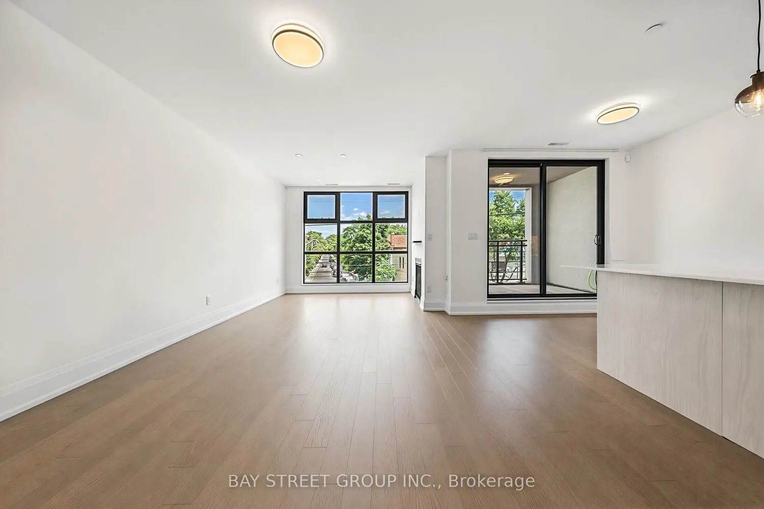 365 Beech Avenue 208 photo 4