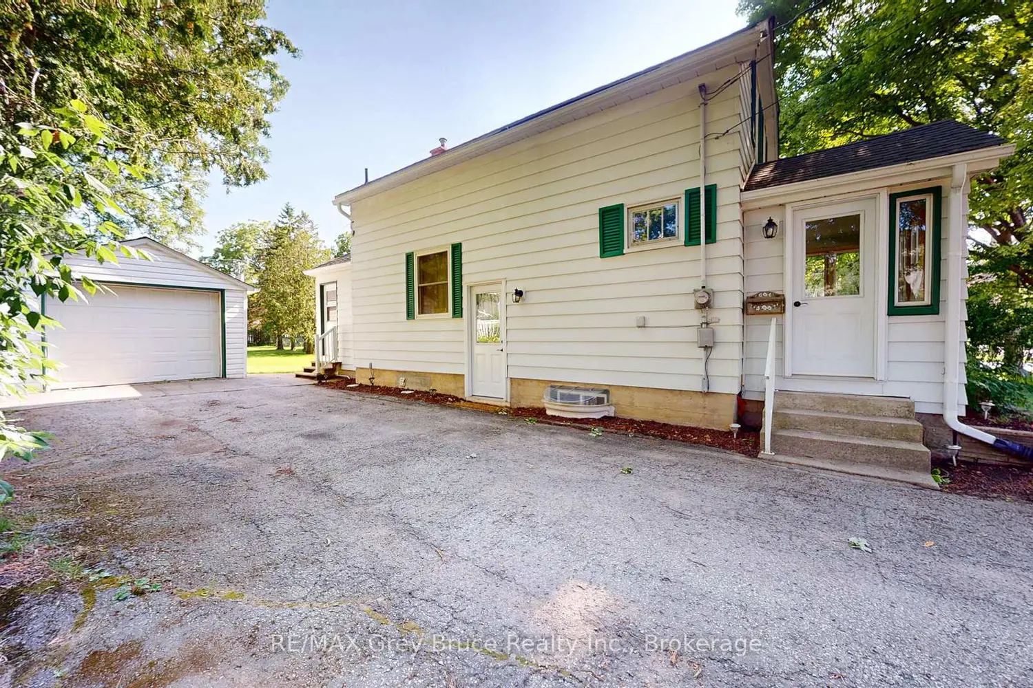 621 11Th Street photo 2