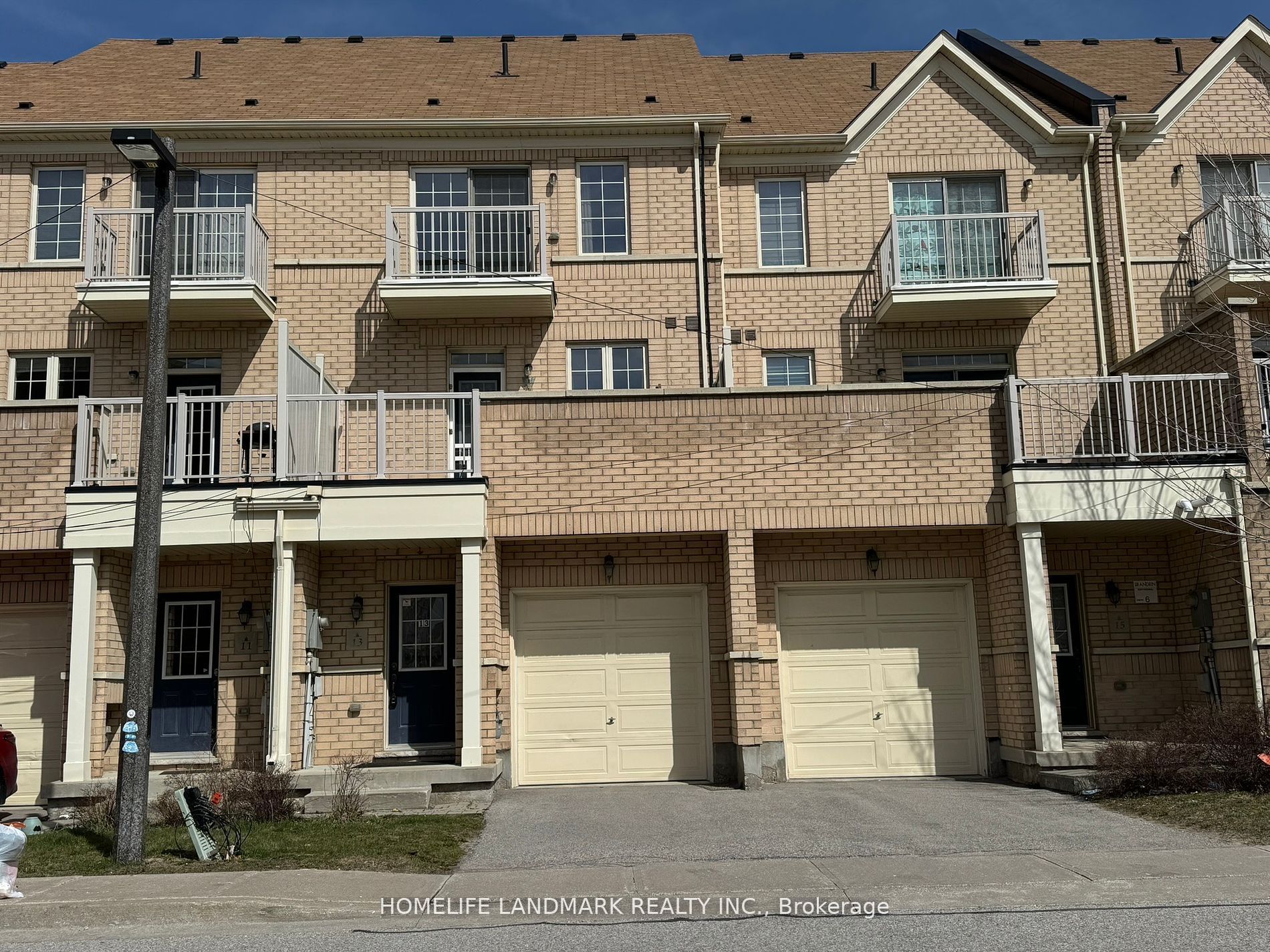 13 Cathedral High Street, Markham, ON, L6C 0N9