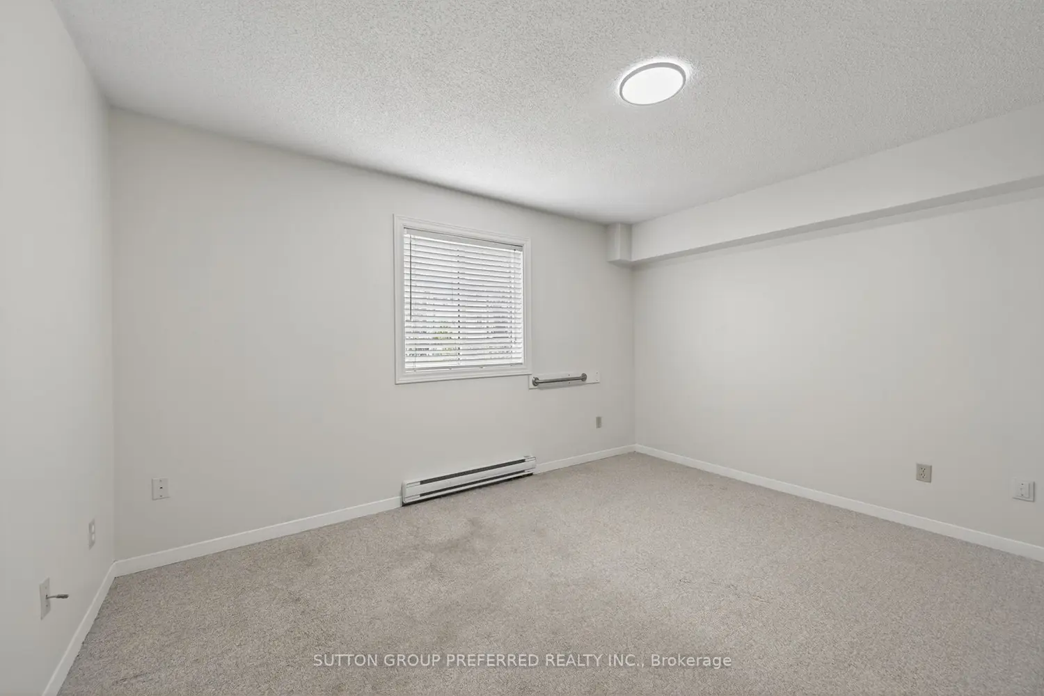136 Conway Drive 52 photo 4