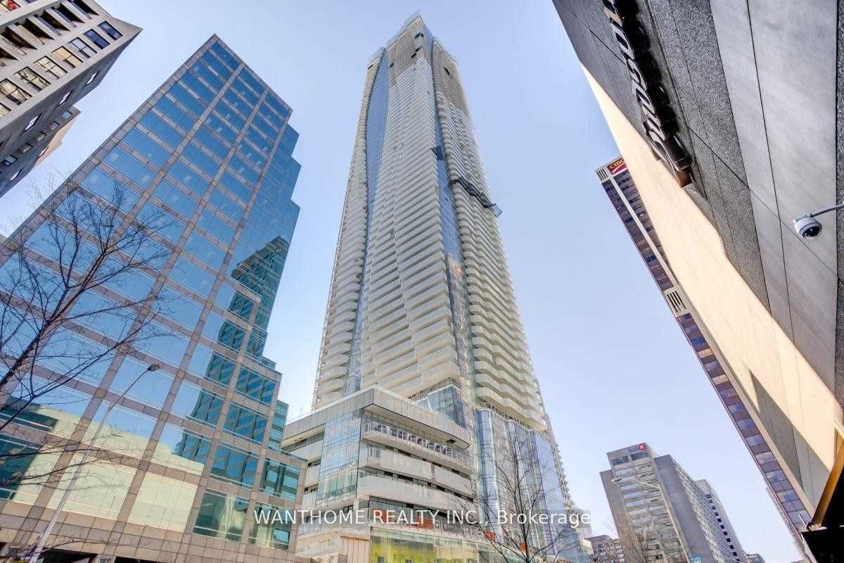 502-1 Bloor Street E, Toronto, ON, M4W 0A8