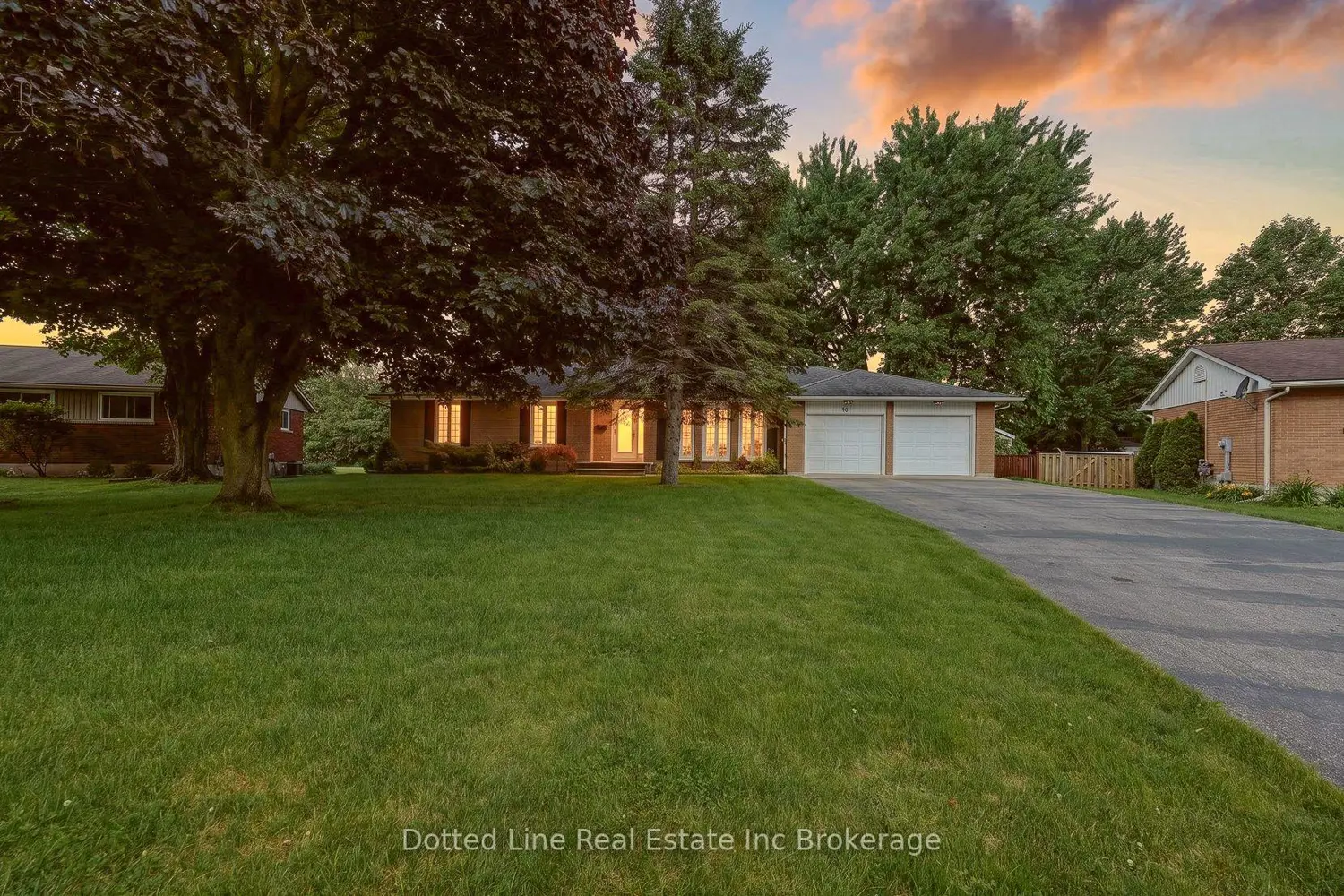 40 Parkdale Avenue photo 2