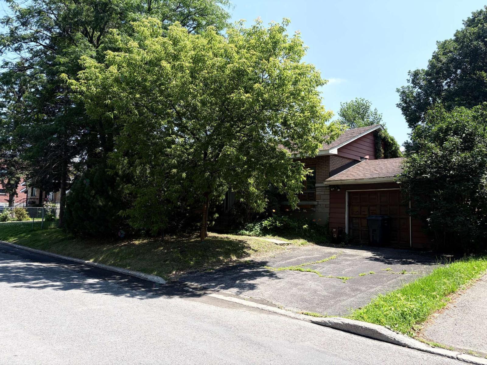 2255 Rue Rocheleau