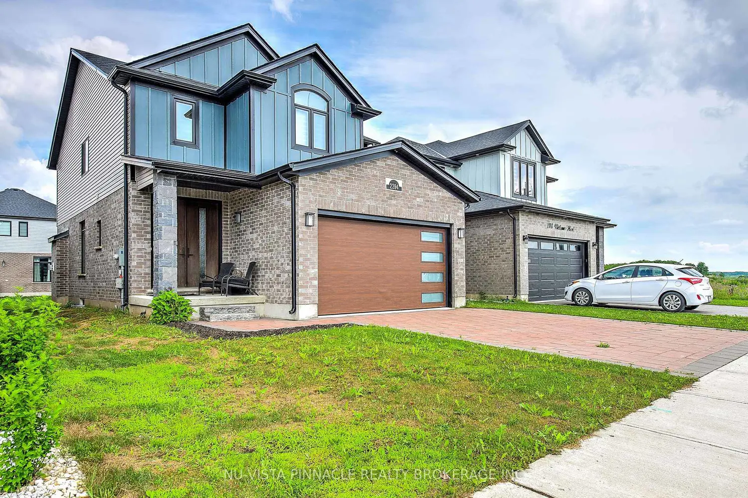 2394 Wickerson Road photo 2