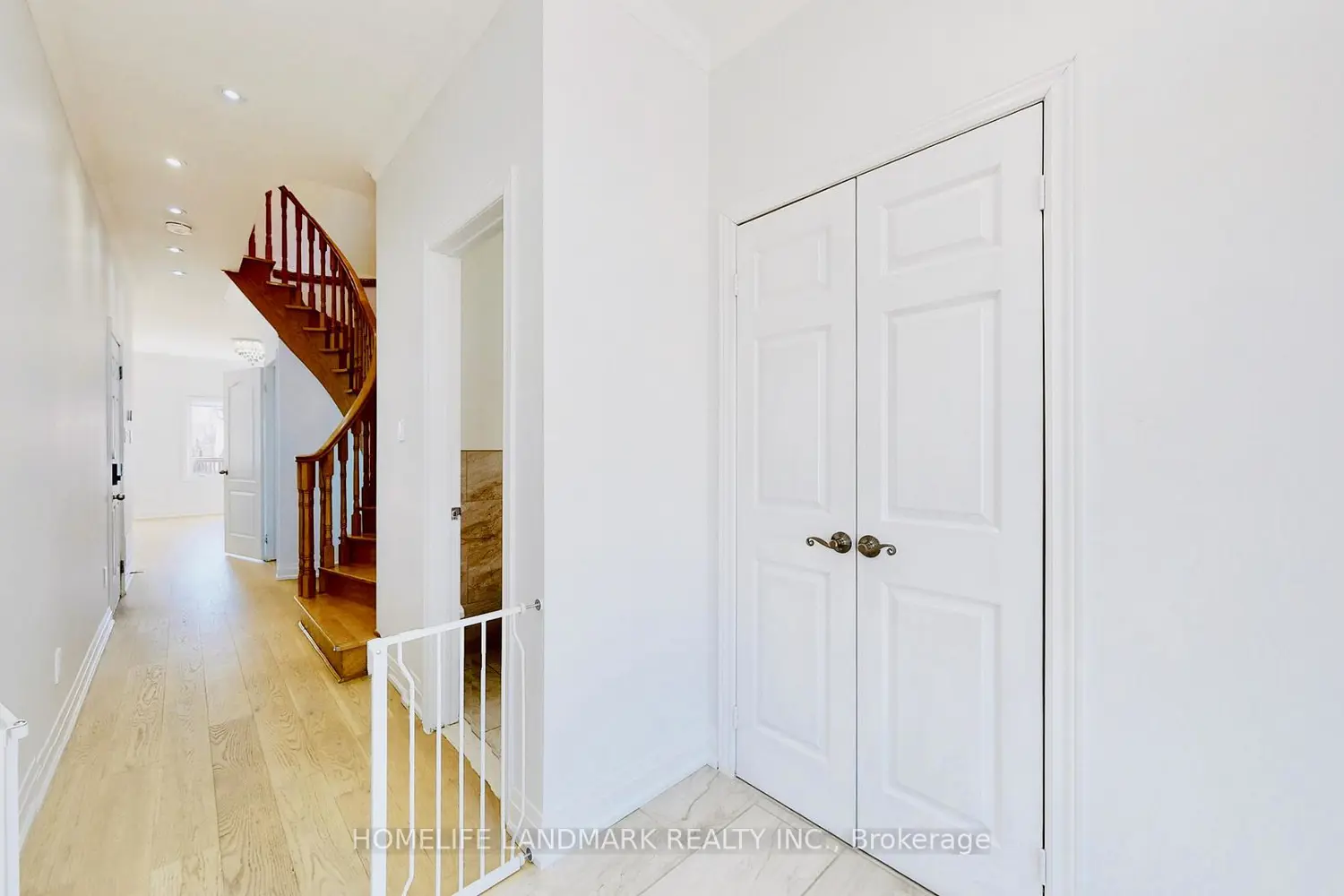 32 Arco Circle photo 4